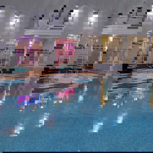 <p>POOL</p>