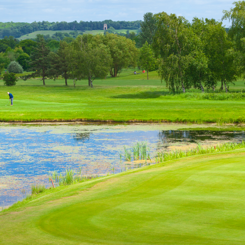 <p>10th Hole</p>
<p>Lakes Course</p>