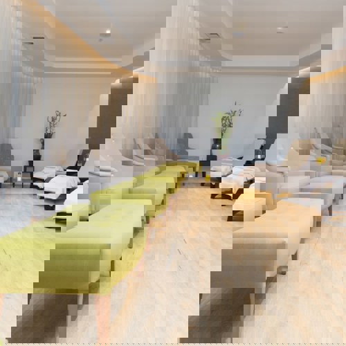 <p>SPA RELAXATION ROOM</p>